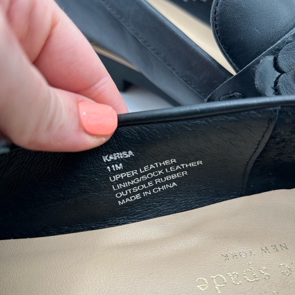 Kate Spade Women's Sz. 11 Black Leather Floral Detail Karisa Loafers - Picture 11 of 12